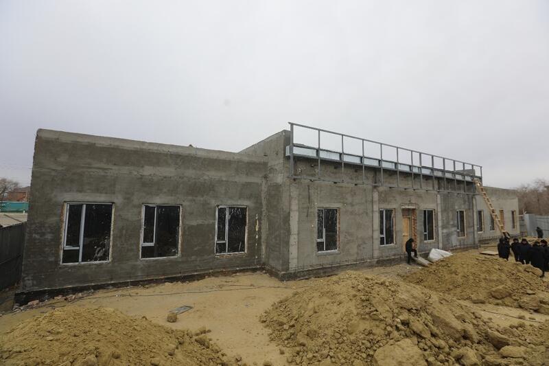 Заместитель акима области посетил строительные объекты в Арале