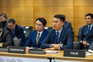 Вопросы торгово-транспортной связанности Евразии обсудили на встрече ОЭСР в Париже