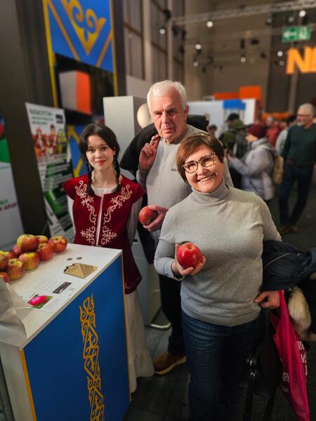 Алматинский апорт выходит на экспорт: QazTrade и производители подписали меморандум