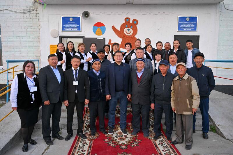 Аким области Абай Берик Уали посетил село Кызылкесик