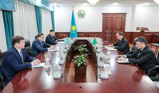 Глава МВД Казахстана встретился с председателем государственной миграционной службы Туркменистана