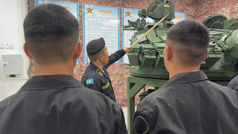 14 августа – День специалиста боевой подготовки