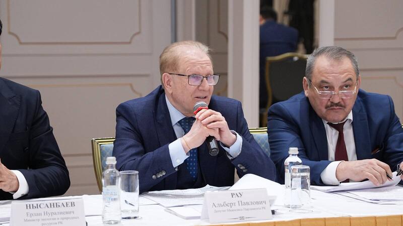 В Казахстане представлена новая модель системы управления отходами