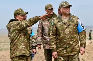 Начальник Генштаба проверил готовность войск к учению «Батыл тойтарыс – 2026» и Всеармейскому совету сержантов