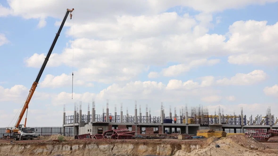 В Караганде строят футбольную академию европейского уровня