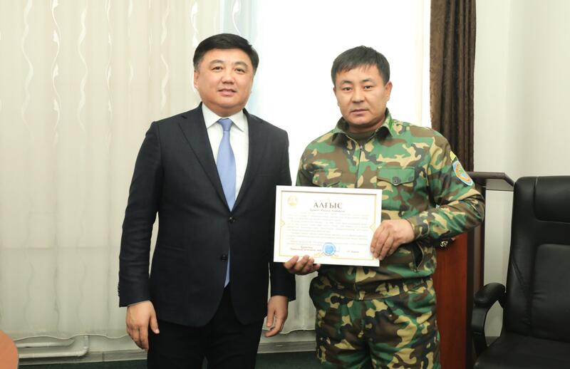 Награждены работники коммунальных учреждений