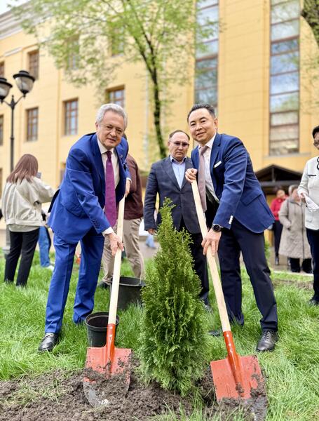 ТОРЖЕСТВЕННОЕ МЕРОПРИЯТИЕ, ПОСВЯЩЁННОЕ ДНЮ РАБОТНИКОВ НАУКИ КАЗАХСТАНА