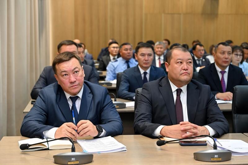 Состоялось расширенное аппаратное совещание