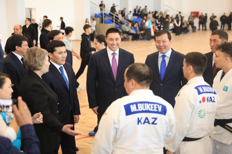 В Актобе открылся современный инклюзивный спортивный комплекс