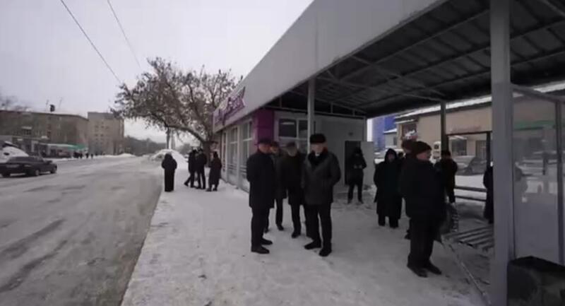 Аким ВКО проверил очистку улиц Усть-Каменогорска от снега и работу транспорта