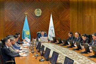 В области Абай обсуждены вопросы привлечения инвестиций