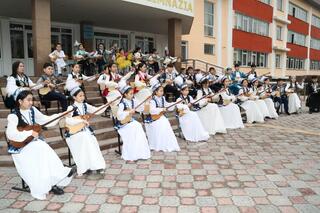 Алматинские школьники состязались в казахских национальных играх