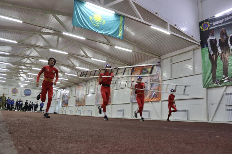 Глава МЧС посетил спортивный комплекс «Батыр» в Костанае