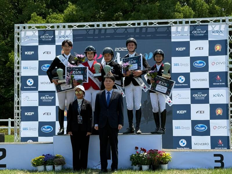 Спортсменка из Астаны завоевала золотую медаль на Международном Кубке по конному спорту