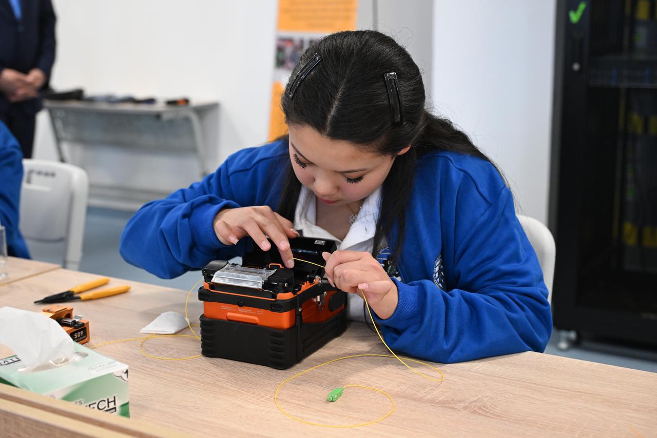 В Алматы открыт обновленный колледж телекоммуникаций и машиностроения