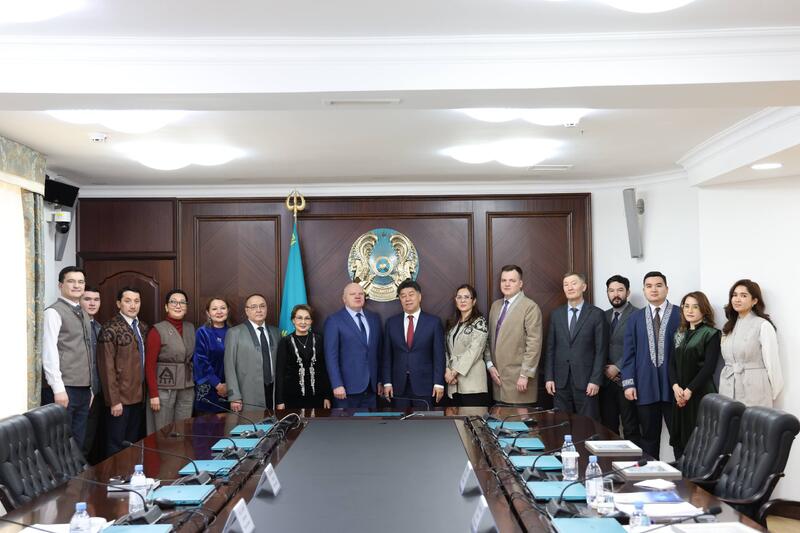 Состоялась рабочая встреча Председателя Высшего Судебного Совета Дмитрия Малахова с Алиханом Байменовым - Председателем Управляющего комитета Астанинского хаба государственной службы