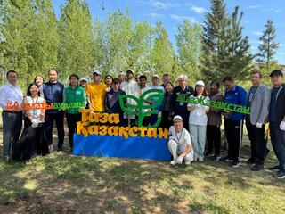 Экоакция в рамках Чемпионата мира VIRTUS: международные делегации высадили деревья в Астане