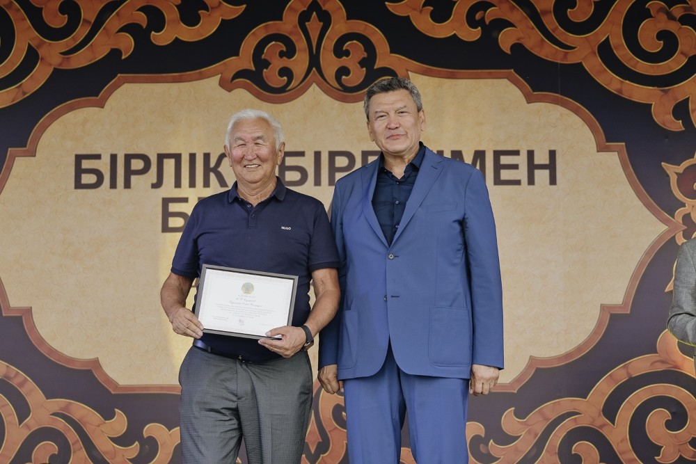 Село Бірлік района Шал акына отметило 90-летний юбилей