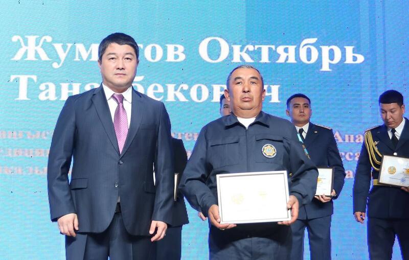 Аким Мангистауской области Нурдәулет Килыбай поздравил спасателей региона с профессиональным праздником