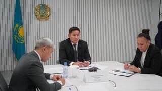 Министр юстиции Азамат Ескараев провел прием граждан