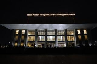 В Жетісу торжественно отметили присвоение академического статуса драматическому театру имени Бикен Римовой