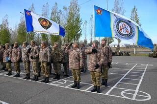Около 200 военнослужащих столичной бригады торжественно простились с Боевым знаменем