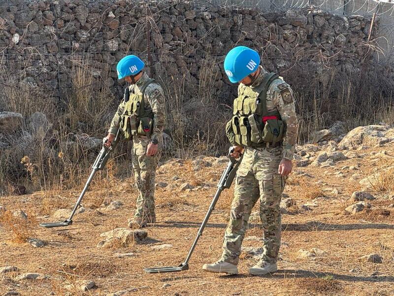 Казахстанские миротворцы обезвредили более тысячи взрывоопасных предметов на Голанских высотах