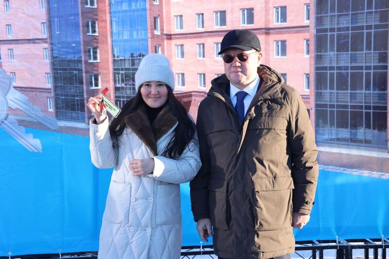 В микрорайоне «Астана» ключи от новых квартир получили 43 семьи