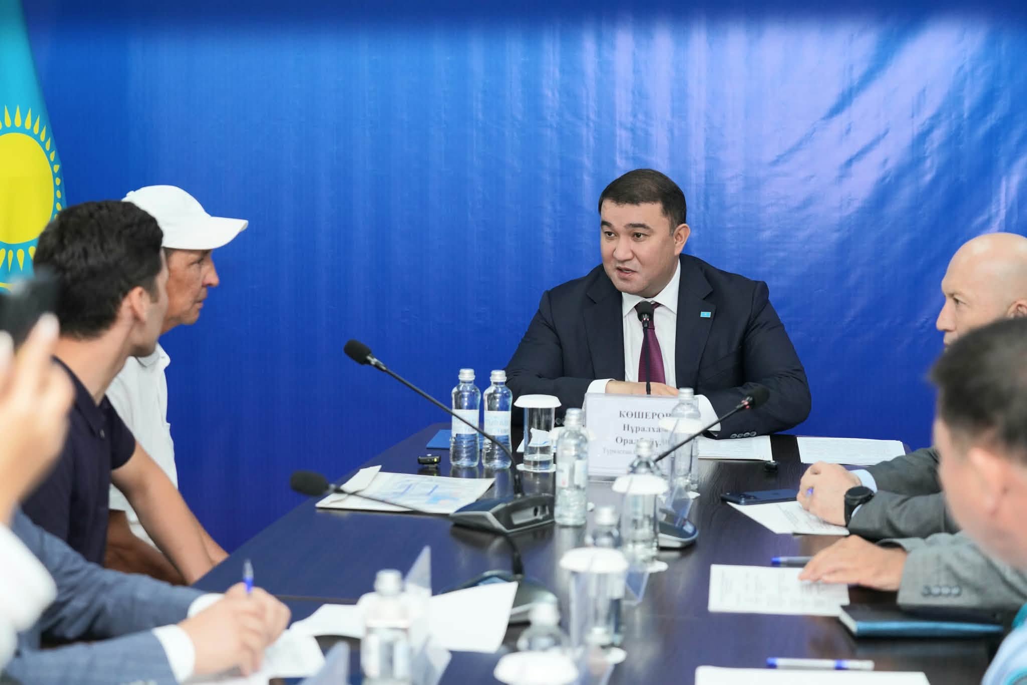 НУРАЛХАН КУШЕРОВ ВСТРЕТИЛСЯ С ЖИТЕЛЯМИ ОРДАБАСИНСКОГО РАЙОНА И ВЫСЛУШАЛ ИХ ПРОСЬБЫ И ПОЖЕЛАНИЯ