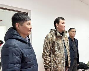 Асхат Шахаров побывал в эвакуационном пункте в Иргизе