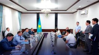 АЗАМАТТАРДЫ ҚАБЫЛДАУ: 150-ДЕН АСТАМ ӨТІНІШ ҚАРАЛДЫ
