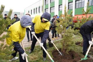 Столичные школьники приняли участие в экологической акции