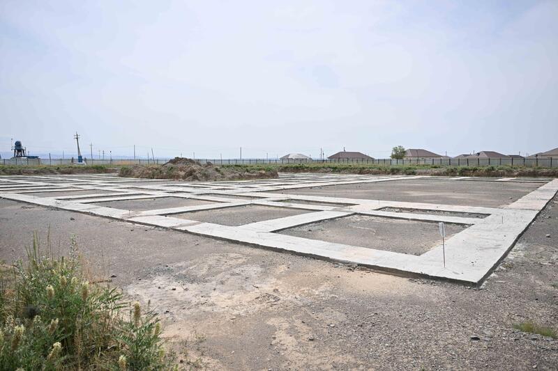 В селе Аксуат построят новую школу на 300 мест