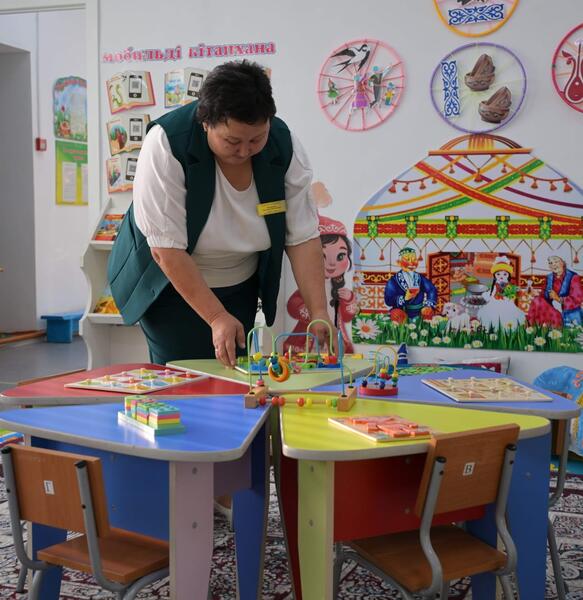 Аким Павлодарской области Асаин Байханов совершил рабочую поездку в Баянаульский район, где оценил ход реализации ключевых инфраструктурных, проектов