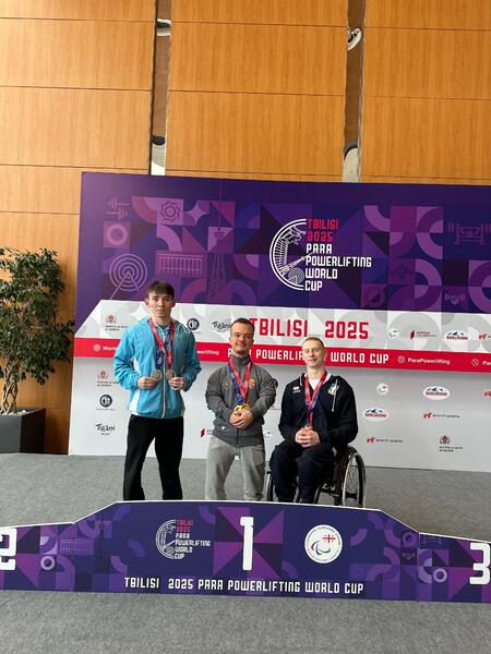 Столичный пара спортсмен завоевал серебряную медаль на Кубке мира по пара пауэрлифтингу