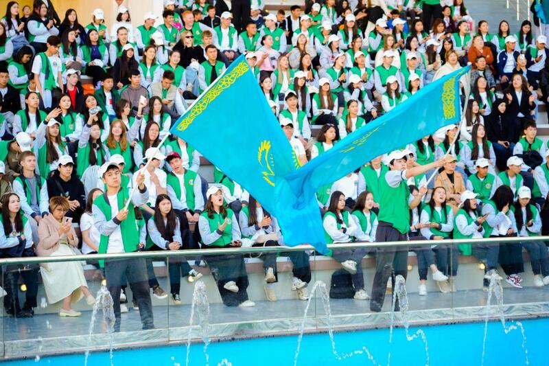 Больше 5 тыс. школьников и студентов будут трудиться летом в Астане по программе «Жасыл ел»