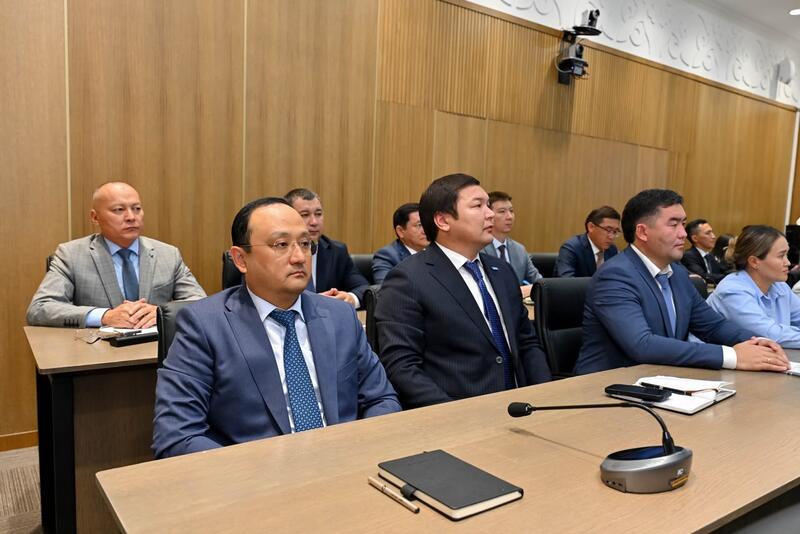 Состоялось расширенное аппаратное совещание