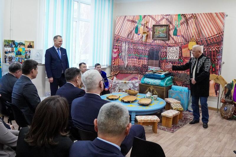 Как в Барнауле поддерживают казахскую культуру