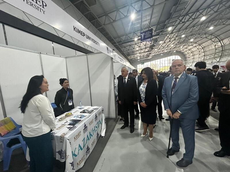 Казахстанские вузы представлены на международной выставке в Душанбе