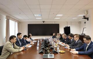 Развитие ТМТМ, внедрение рекомендаций ОЭСР и подготовка к RES 2026 обсуждены в Астане