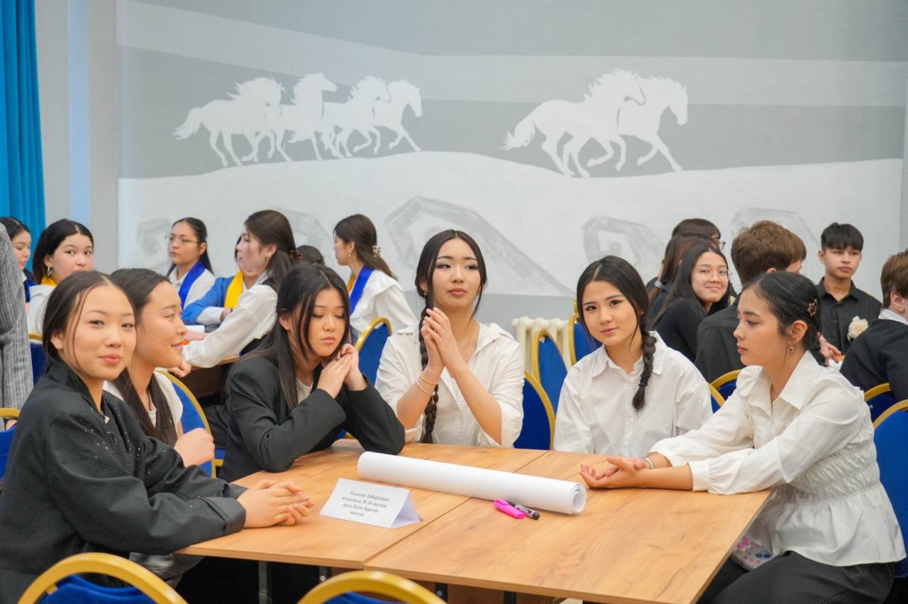 «Закон и порядок»: конкурс по правовой грамотности провели среди столичных школьников