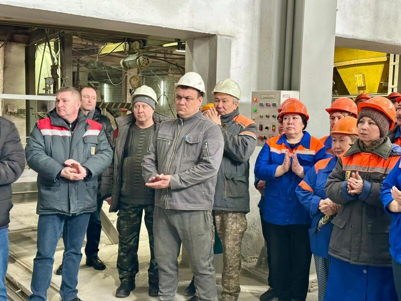 В ОБЛАСТИ АБАЙ РЕГИОНАЛЬНАЯ КОАЛИЦИЯ ПРОВЕЛА ВСТРЕЧУ С ТРУДОВЫМ КОЛЛЕКТИВОМ ПРЕДПРИЯТИЯ «СИЛИКАТ»