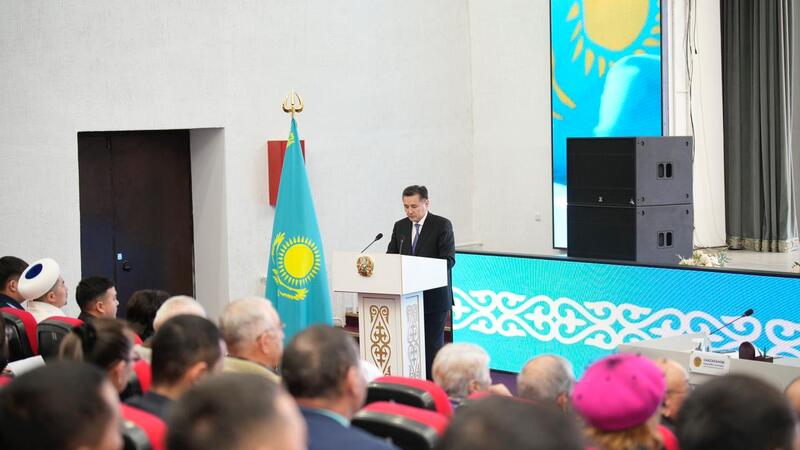 Аким ВКО провел встречу с населением района Улкен Нарын