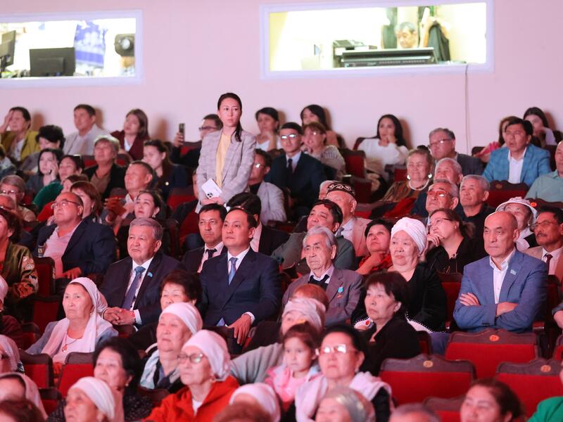 В Жамбылской области отметили 90-летие Ильи Жаканова