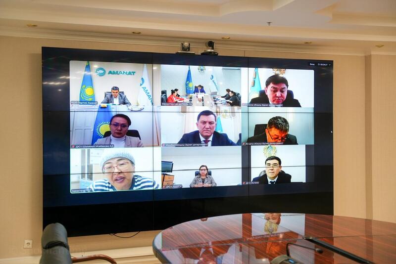 Вице-министр юстиции Даниель Ваисов провёл приём граждан в Республиканской общественной приёмной партии «AMANAT»