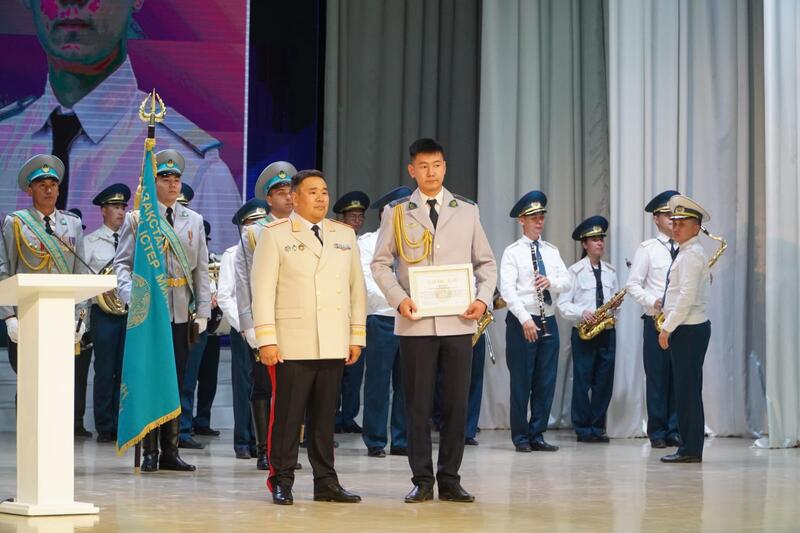 Во Дворце культуры «Кокшетау» чествовали полицейских