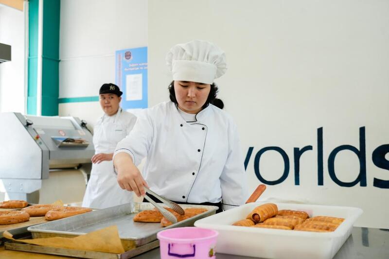 Год рабочих профессий: лагерь «Профессиональный квест» организовали для столичных школьников