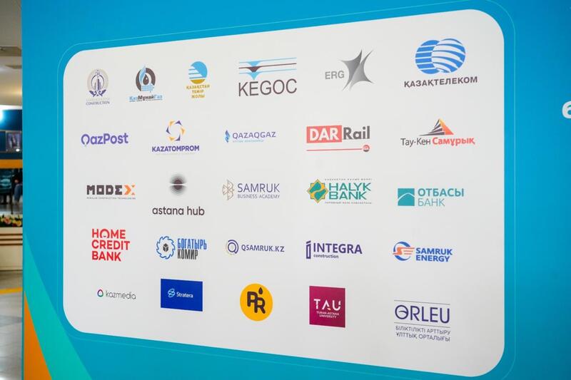 «Жастарға жұмыс»: на ярмарке в Астане было представлено более 1000 вакансий