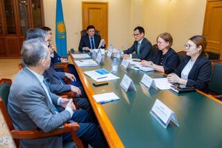 МНЭ, Национальный банк и АРРФР завершили серию совещаний по разъяснению Программы совместных действий на 2026–2028 годы