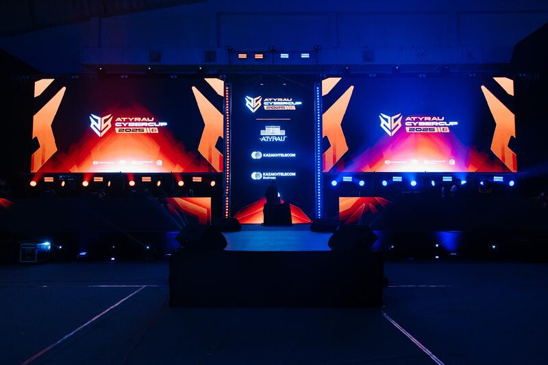 В Атырау впервые проходит международный киберспортивный турнир